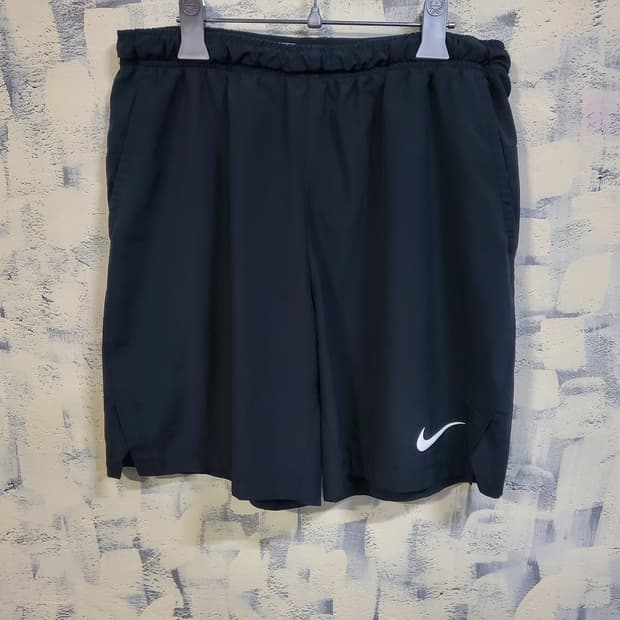 나이키 스우시 드라이핏 반바지 XL