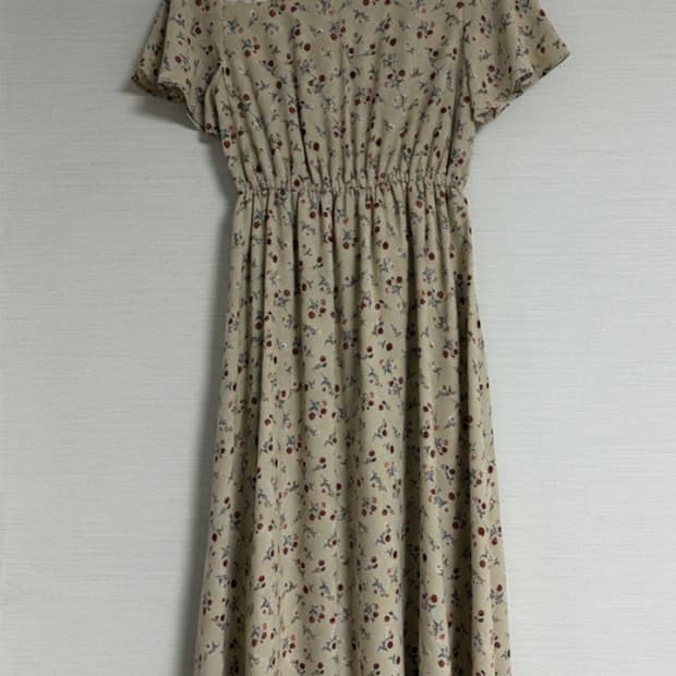 COLZA 레이스 배색 플라워 롱 원피스