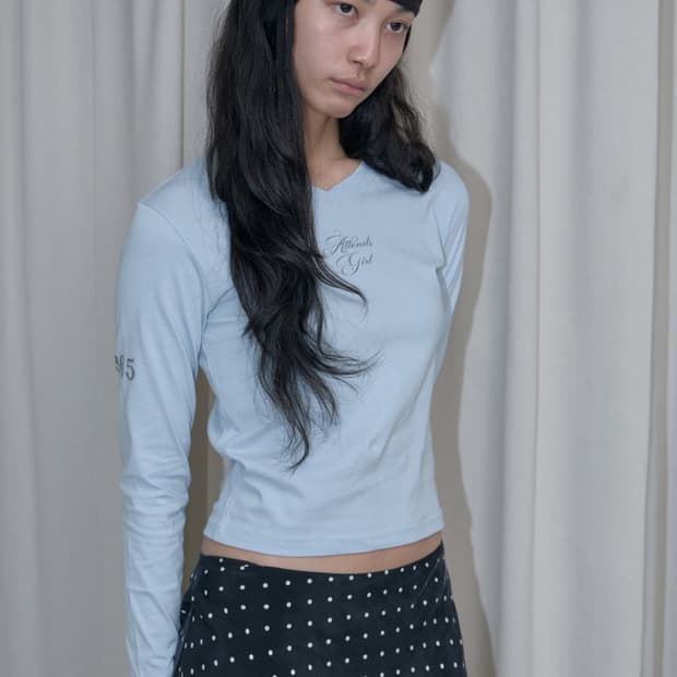 어탠즈 Attends 블루 티셔츠