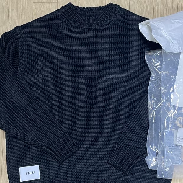 더블탭스 22aw armt 스웨터 1