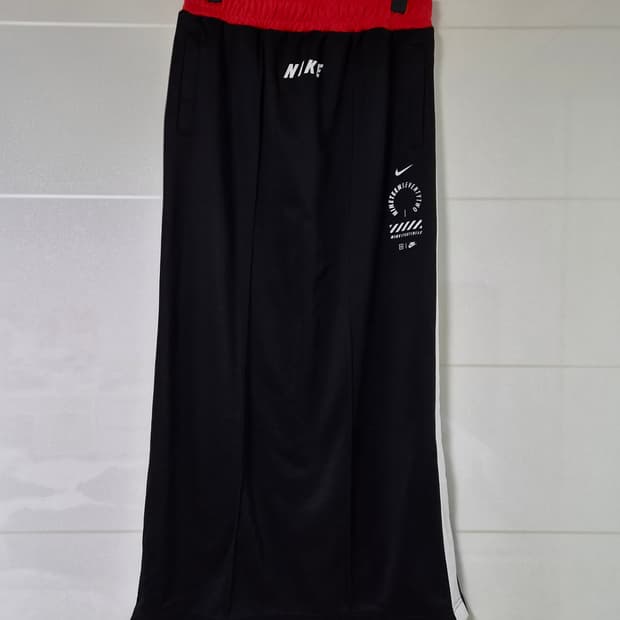 나이키 스포츠웨어 여성스커트