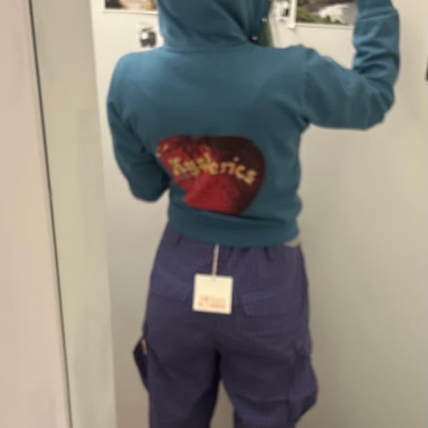 히스테릭글래머 스터드 후드집업 희귀매물