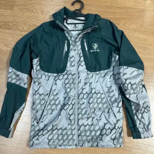 블랙야크 바람막이 + 기모후드집업 팝니다
