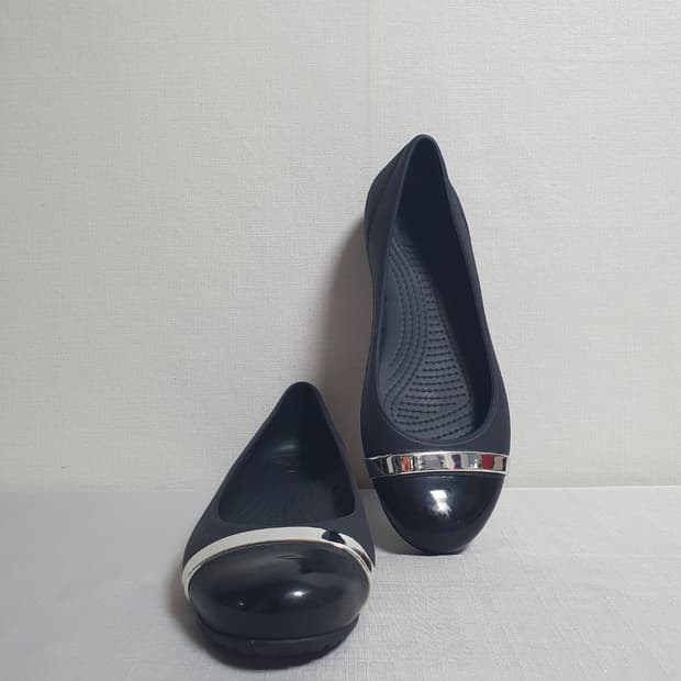 230mm 크록스 캡토 미러 발레 플랫슈즈 블랙