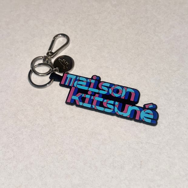 메종키츠네 키링