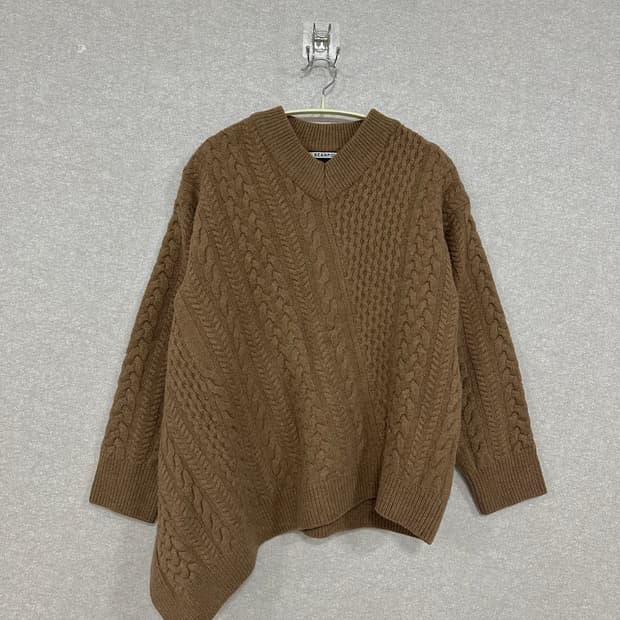 빈폴 언발 울 니트 