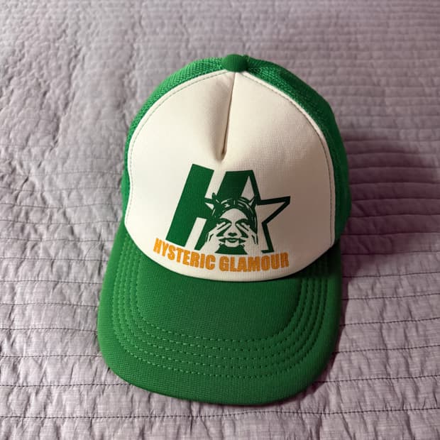 히스테릭 글래머 모자