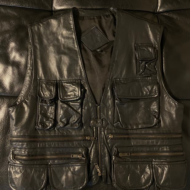 Vintage leather vest 빈티지 가죽 조끼