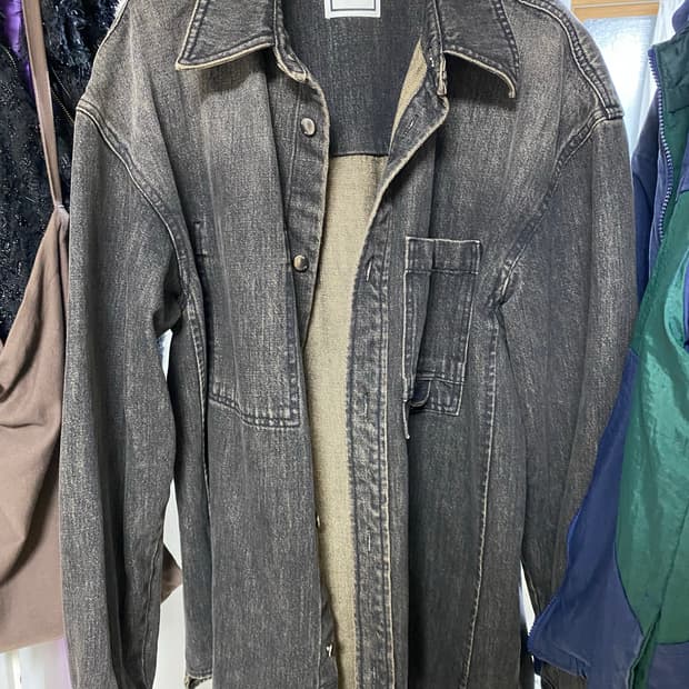 우영미 25ss 백로고 데님 셔츠 52