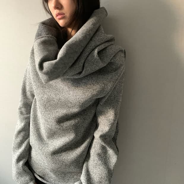 [dongeun] loooong neck knit top 2, gray