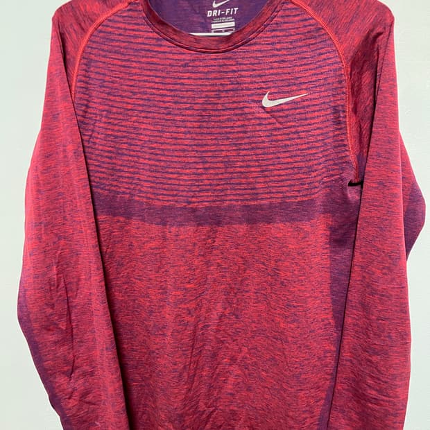 나이키 드라이핏 런닝 긴팔 M 버건디