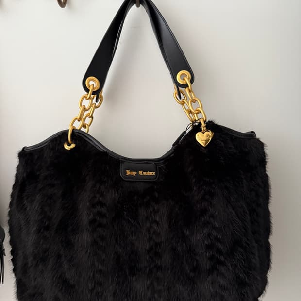 [수능기념할인] 대대장 쥬시꾸뛰르 밍크 벨벳 숄더백