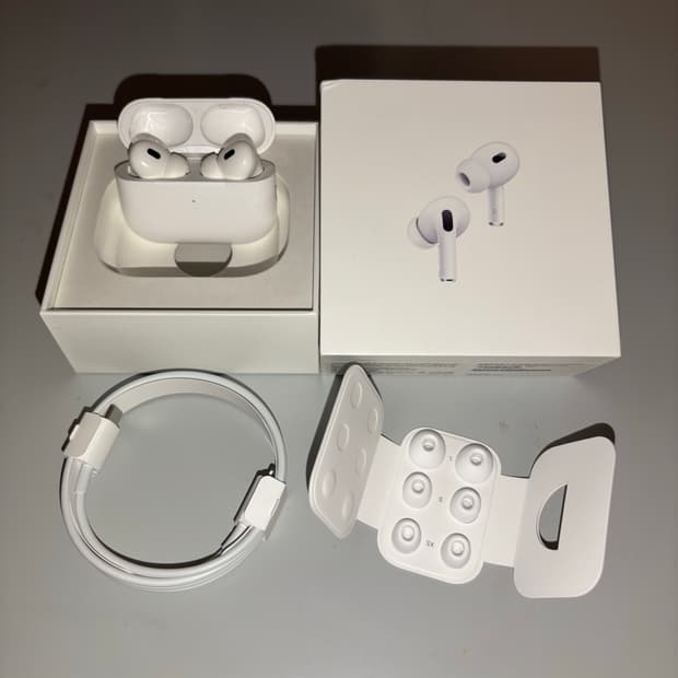 SSS급 상태 에어팟 프로 2세대 풀박스 (급처)
