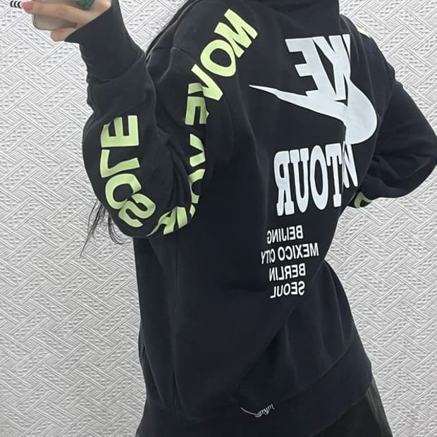 나이키 월드투어 스트릿 펑크 더블스우시 후드티 L C10417