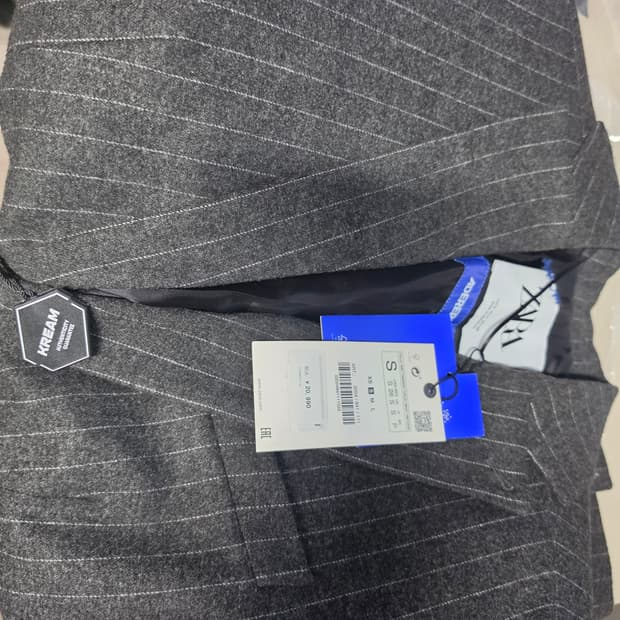 아더에러x자라 블레이저(스트라이프)