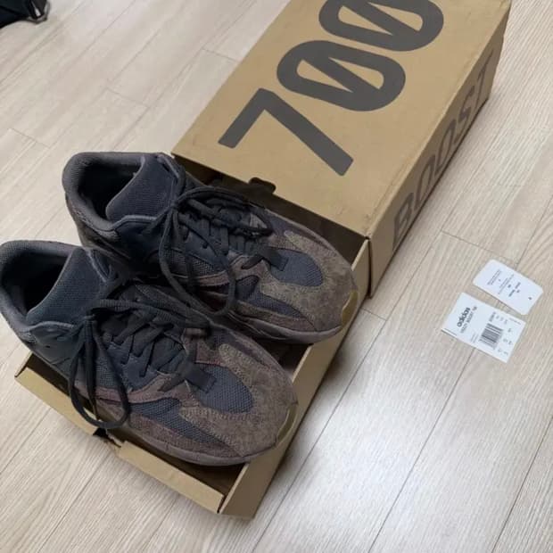 이지 700 모브 270