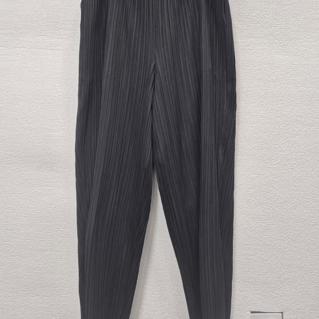 플리츠플리즈  주름 바지 블랙 (정품)