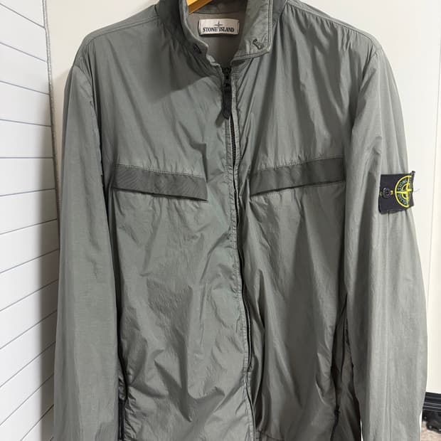 스톤아일랜드 나일론 크링클랩스 자켓 급처