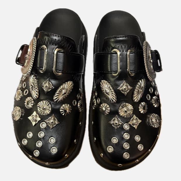 블랙 메탈 클로그 슈즈 유니크 펑크