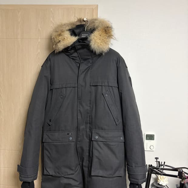 [L] 노비스 야테시 패딩