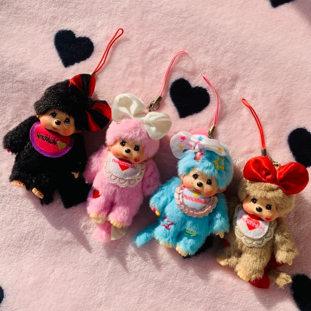 몬치치X오토나랩 콜라보 키체인 세트