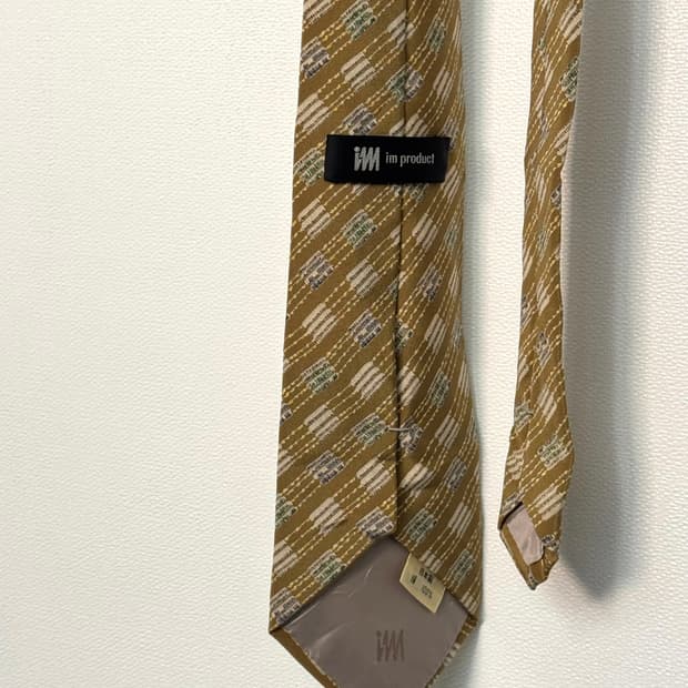 Issey Miyake Tie/A16
