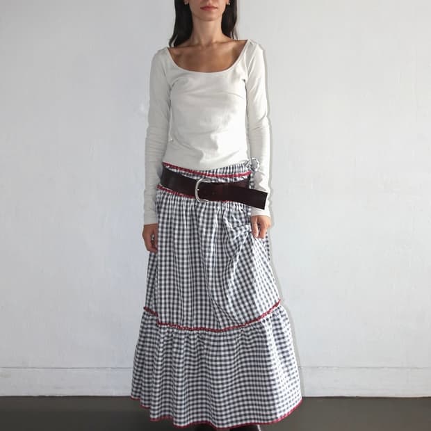 아모르샤이 GINGHAM CHECK SKIRT - BLACK