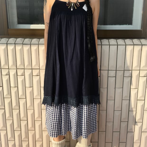 Crochet trimming point sleeveless