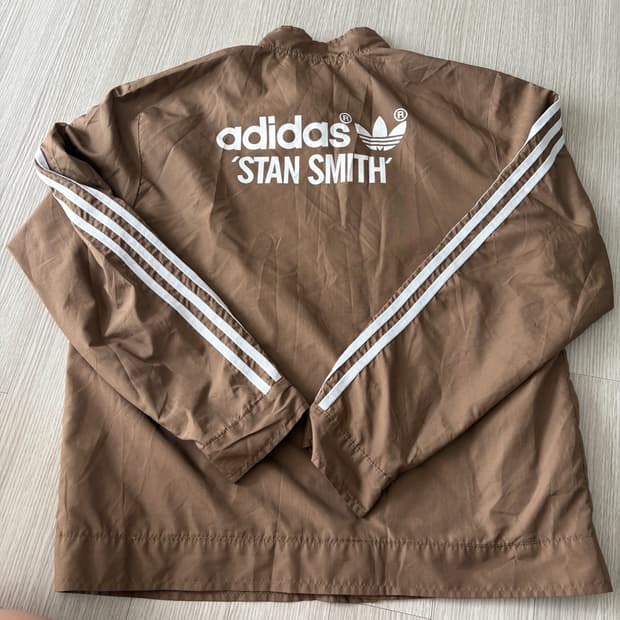 스탠스미스 바람막이 져지자켓