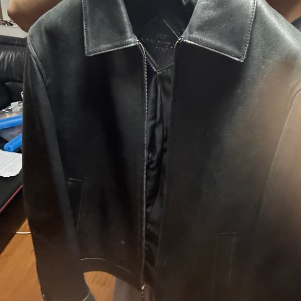 발렌시아가 90s 레더 L