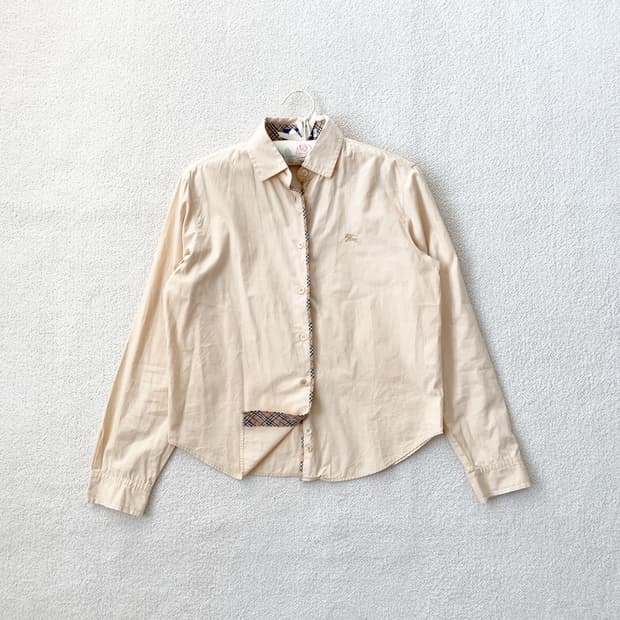 버버리 라떼맛 노바체크 블라우스