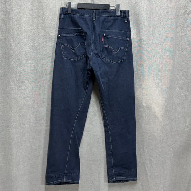 [31] 리바이스 엔지니어드 진 데님팬츠 청바지
