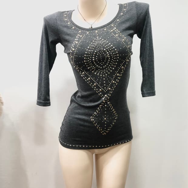 Cecil McBee stud detail sleeves