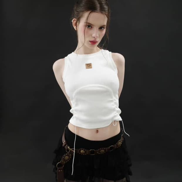 드라이로즈 TUNNEL LOGO SLEEVELESS 슬리브리스 화이트