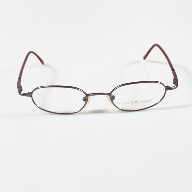 90s NEW GLOBE 라이트퍼플 슬림 오벌 빈티지 안경