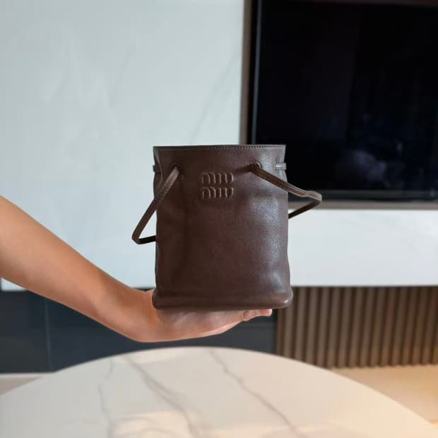 미우 미우 나파 레더 미니백