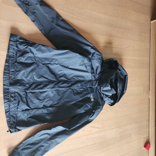 노스페이스 바람막이 85(S) 블랙