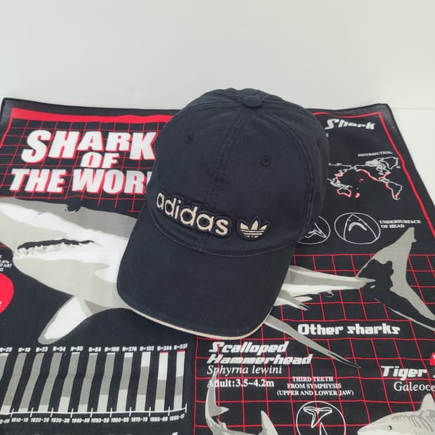90s 아디다스 빈티지 올드스쿨 Y2K 블랙 볼캡 모자 (대두)