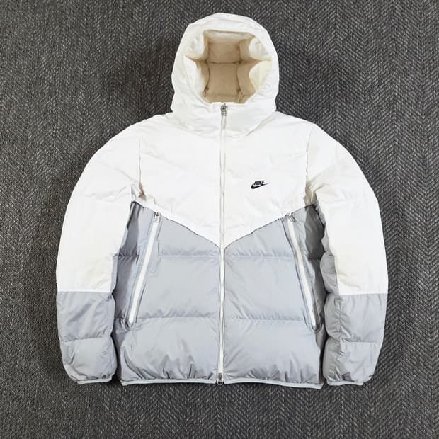 나이키 Nike 윈드러너 스톰핏 패딩