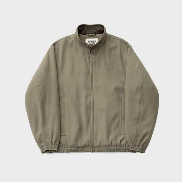 어나더오피스highneck insulation jacket  cocoon