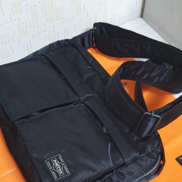 요시다 포터 탱커 숄더백 스몰 블랙 판매