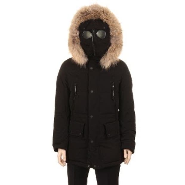 cp컴퍼니 고글 노르지 마운틴 블랙 패딩 A급 100사이즈