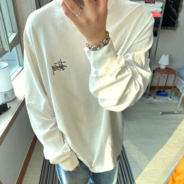 스투시 롱슬리브 티셔츠