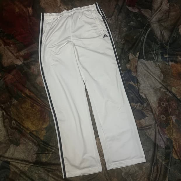 아디다스 퍼포먼스로고 블랙삼선 화이트트랙팬츠 105