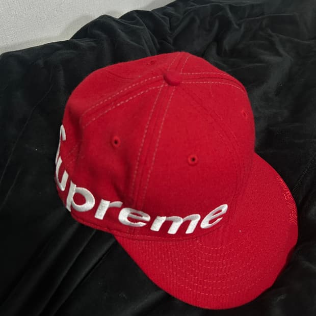 슈프림 스냅백 