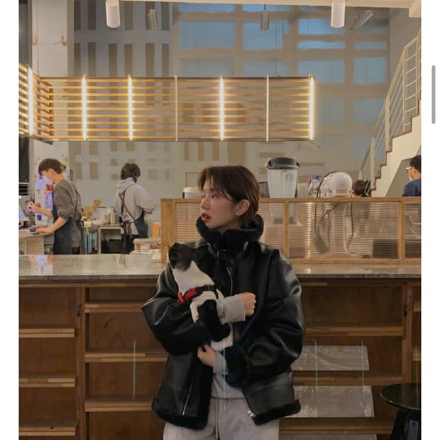 달트 베어 무스탕 블랙