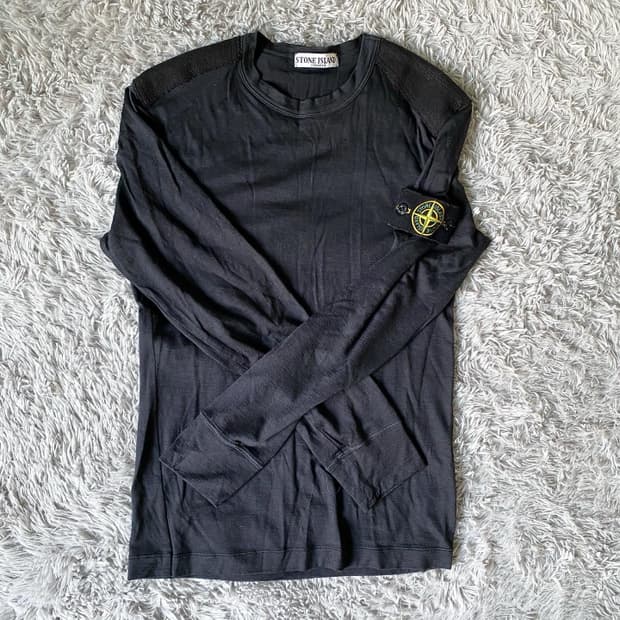 Stone island net patch sleeve