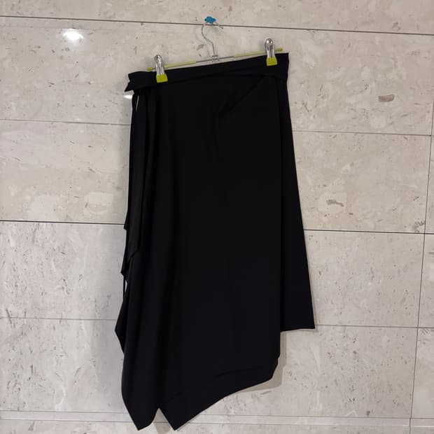 비비안웨스트우드 Vivienne Westwood 비대칭 스커트 38 블랙