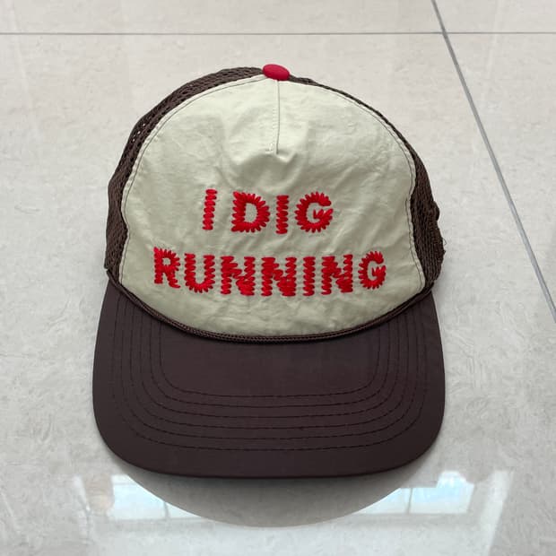 알렉스 조노 러닝캡 I DIG RUNNING 브라운