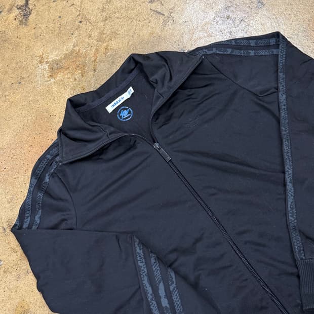 아디다스 뱀피 올블랙 파이어버드 져지 트랙탑 90